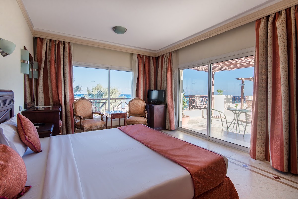 IMPERIAL SHAMS ABU SOMA — 12