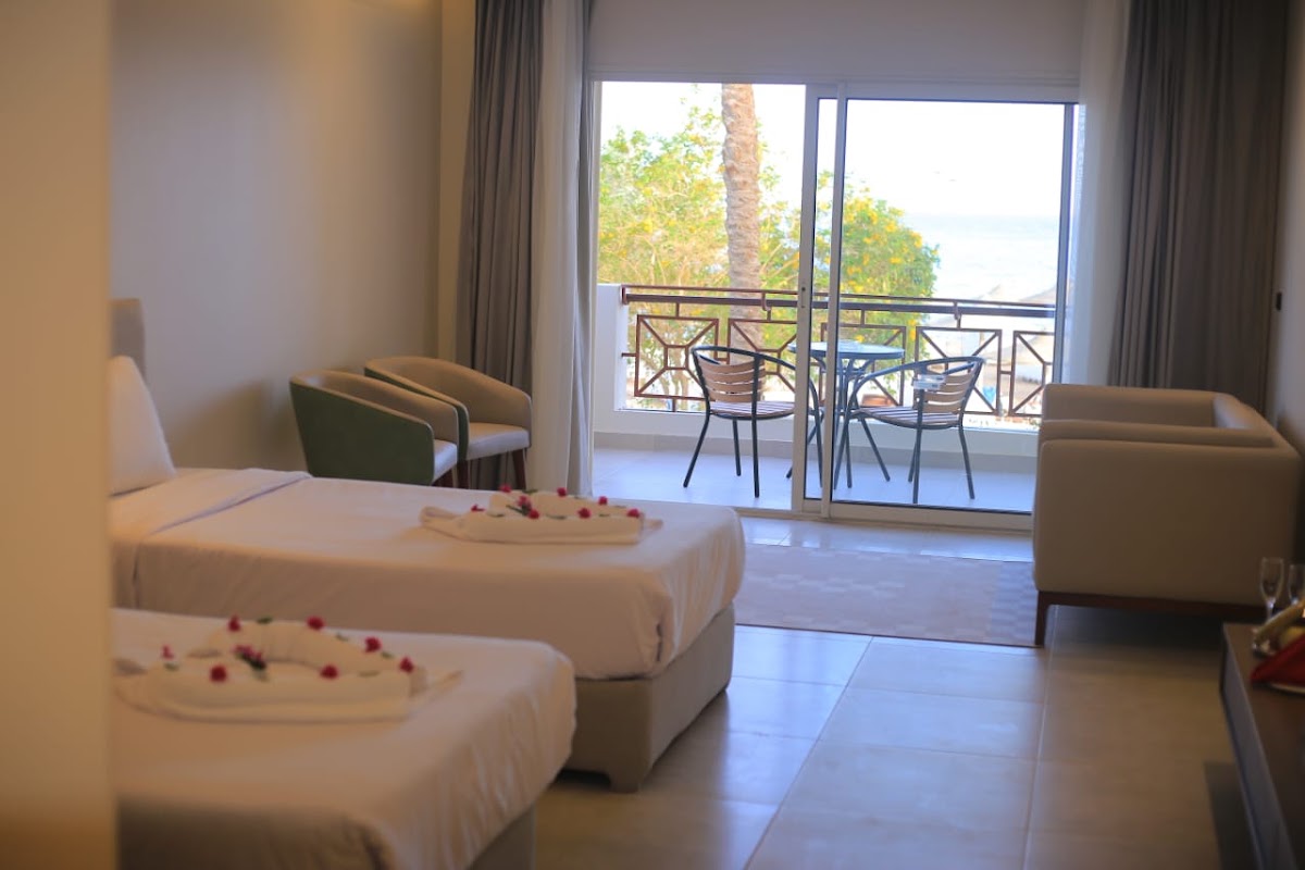 IMPERIAL SHAMS ABU SOMA — 19