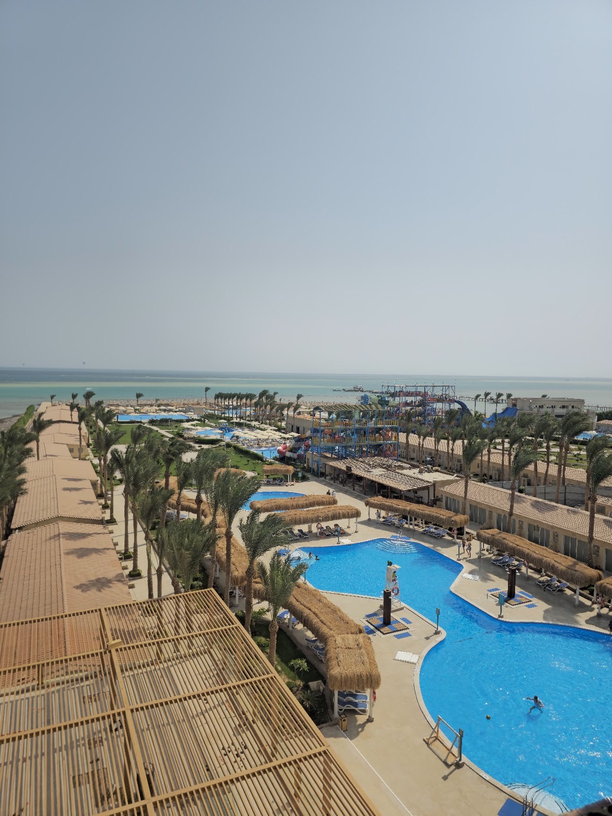 SUNRISE SERANO AQUA PARK (RIVIERA) — 2