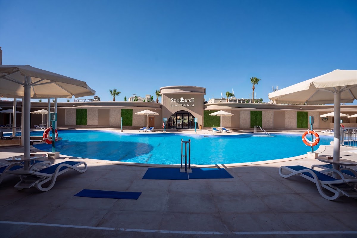 SUNRISE SERANO CLUB (EX.RIVIERA CLUB) — 3