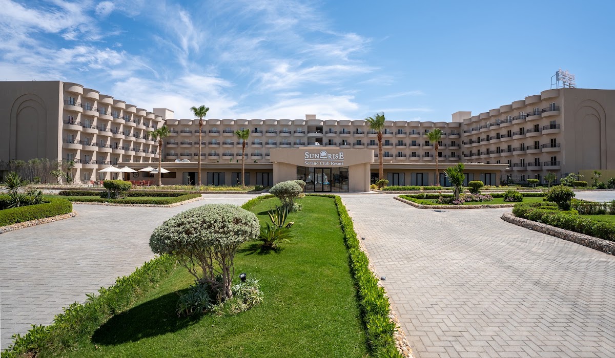 SUNRISE SERANO CLUB (EX.RIVIERA CLUB) — 10